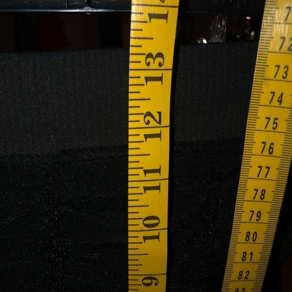 Black bandage size small skirt size small stretch knit perfect year round - Picture 4 of 4